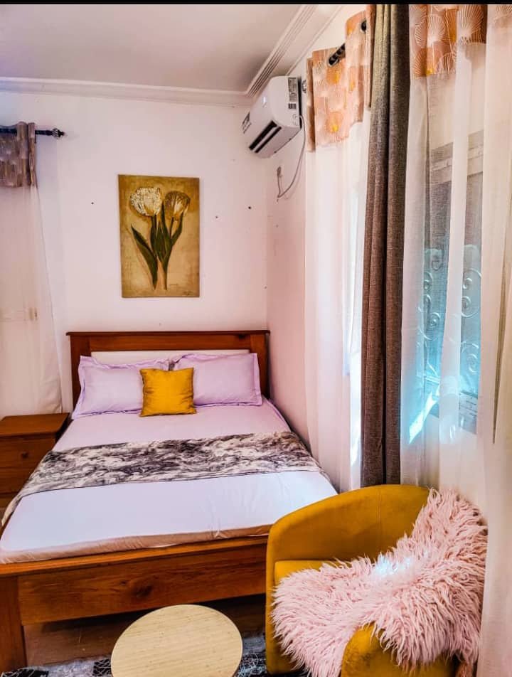 DOM'S city- chambre - pink