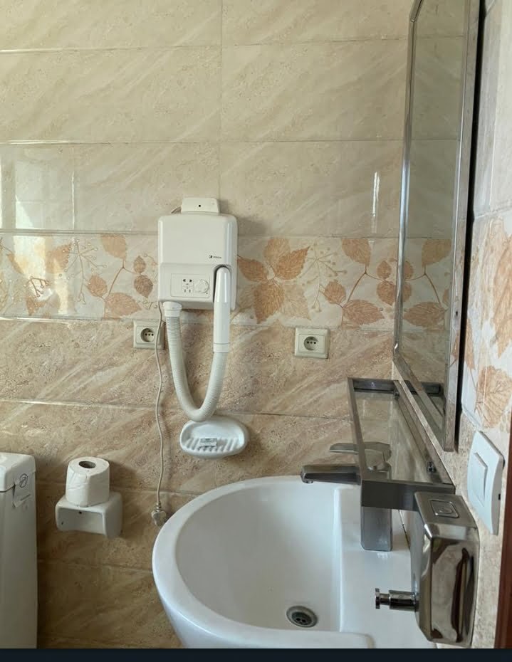 Sarl New Land -Appartements - 06