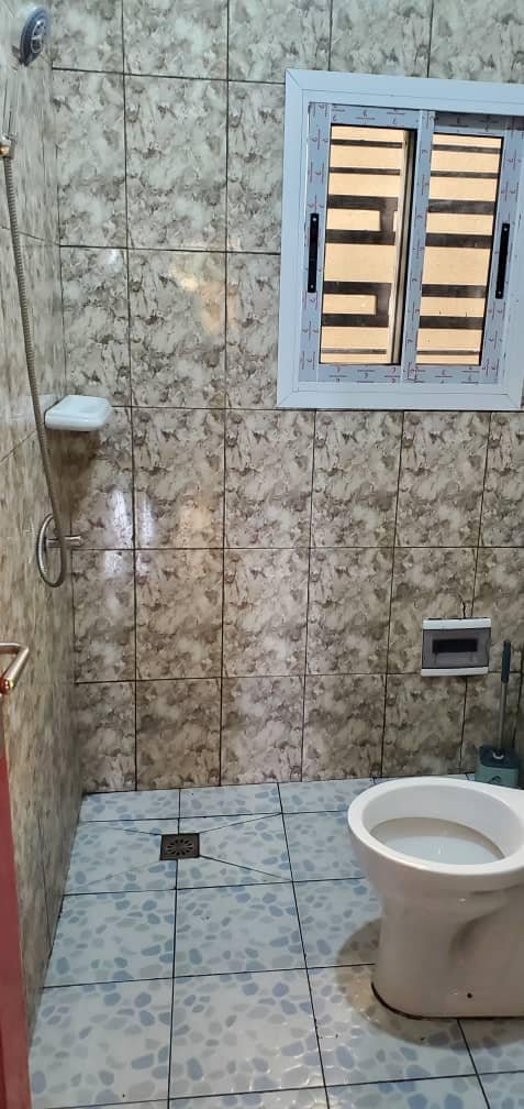 Lola stidio salon Jaune