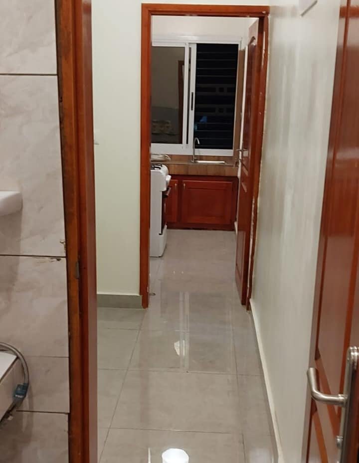 Lola stidio salon Jaune