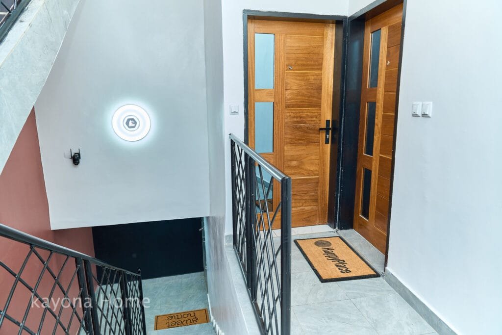 Studio T2 confort Biyem-assi