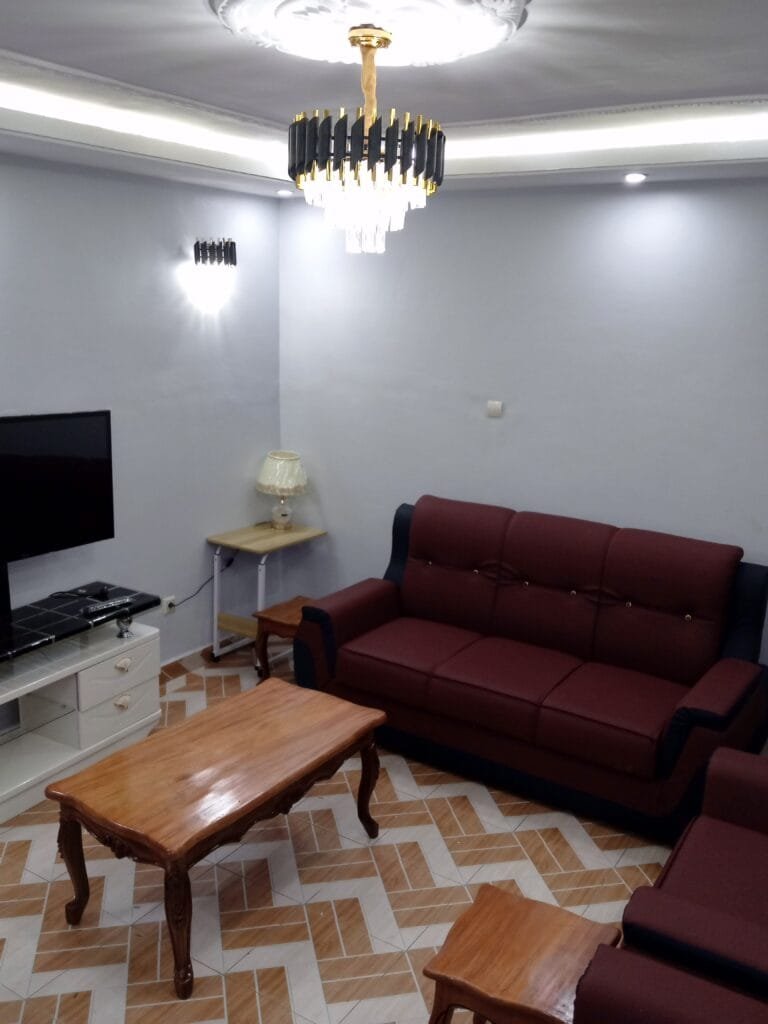 Leader Bright Guest House Appartements meublés à Bafoussam