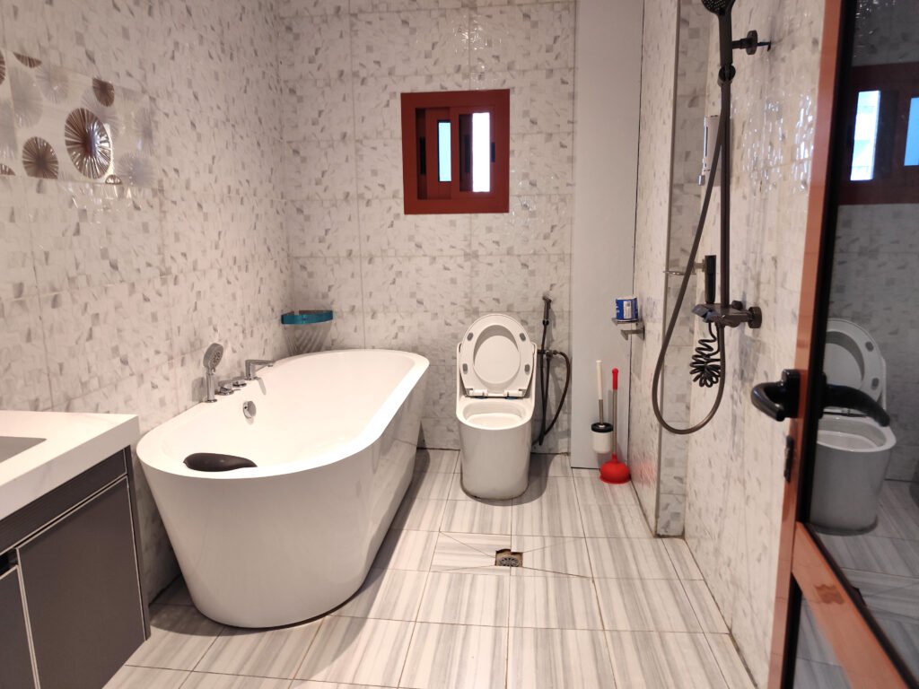 FT RESIDENCE - Appartement meublé 2 chambres 2 douches - balcon