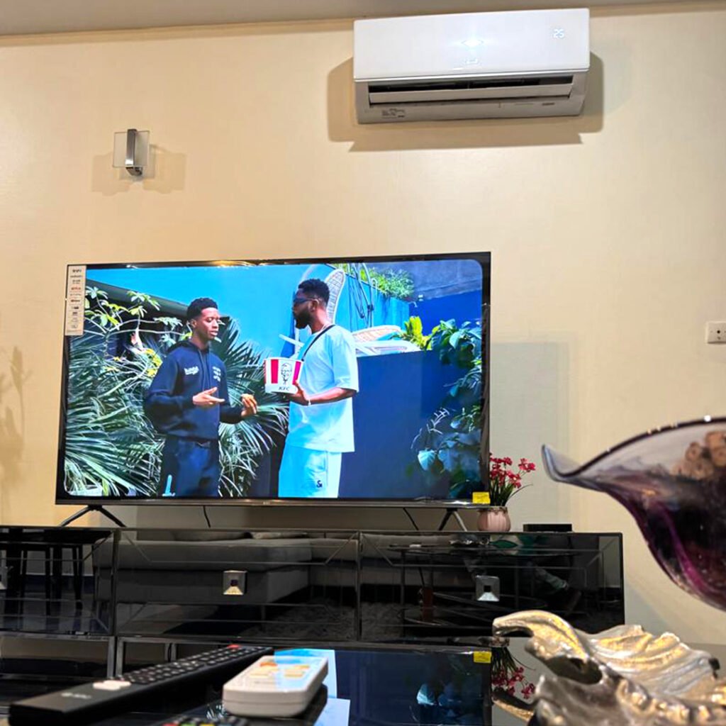 Studio meublé - Bicec Bonamoussadi